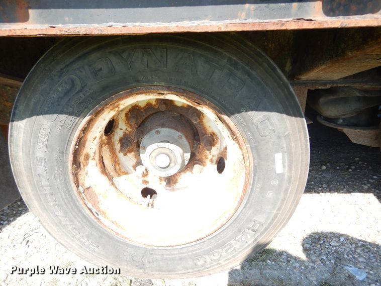 image for item IT9164 2008 Trail King TK110HT-443  drop deck equipment trailer