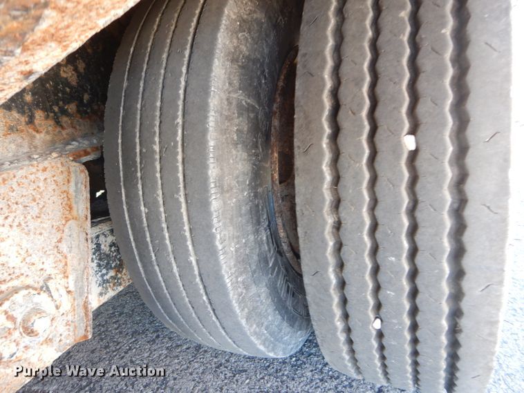 image for item IT9164 2008 Trail King TK110HT-443  drop deck equipment trailer