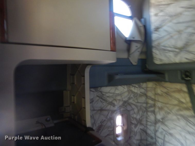 image for item IT9168 2012 Freightliner Cascadia 125  semi truck