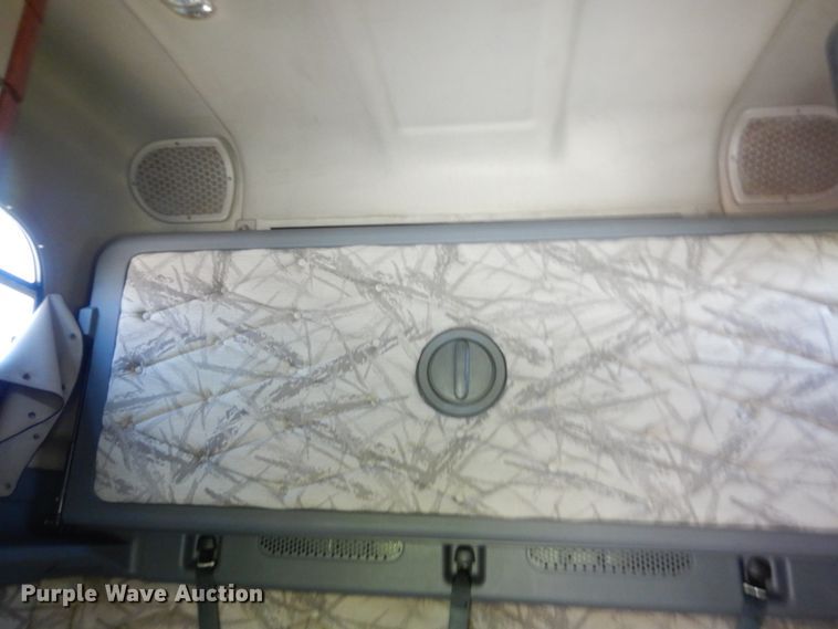 image for item IT9168 2012 Freightliner Cascadia 125  semi truck