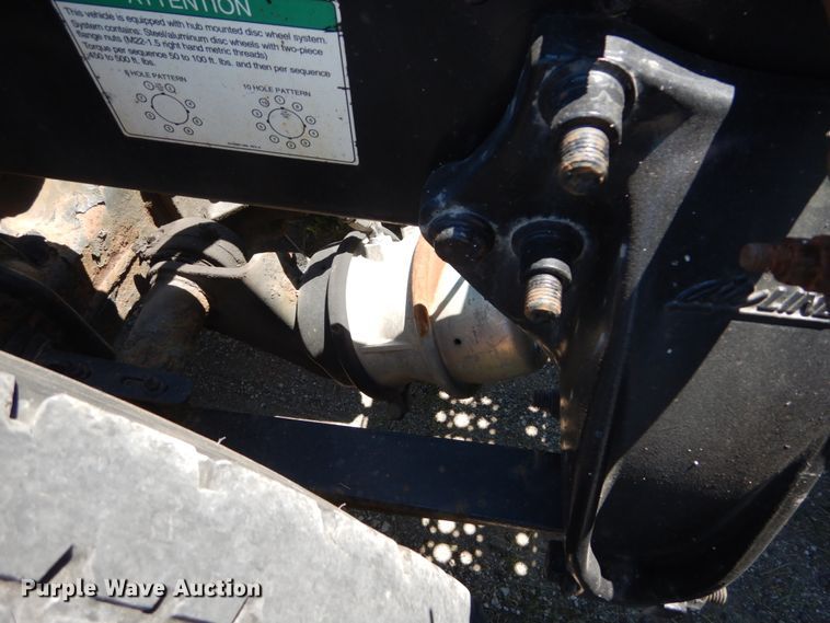 image for item IT9168 2012 Freightliner Cascadia 125  semi truck