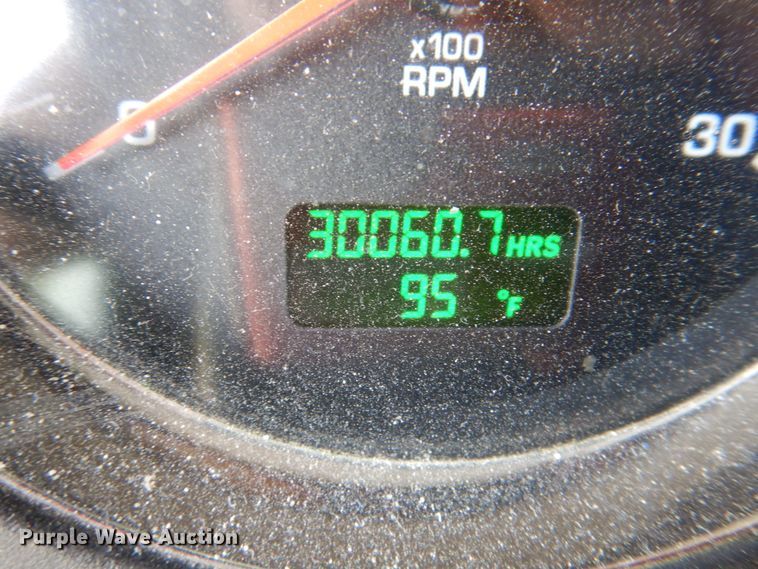 image for item JY9807 2010 Kenworth T600  semi truck