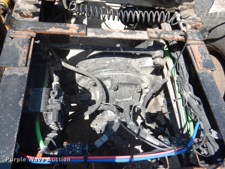 image for item JY9836 2014 Freightliner Cascadia 125  semi truck