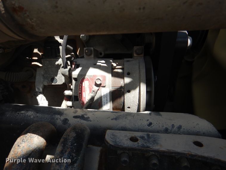 image for item JY9836 2014 Freightliner Cascadia 125  semi truck