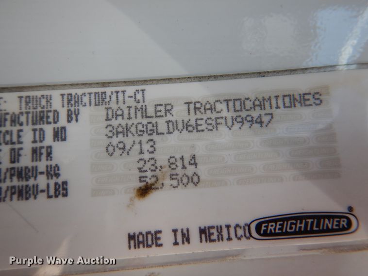 image for item JY9836 2014 Freightliner Cascadia 125  semi truck