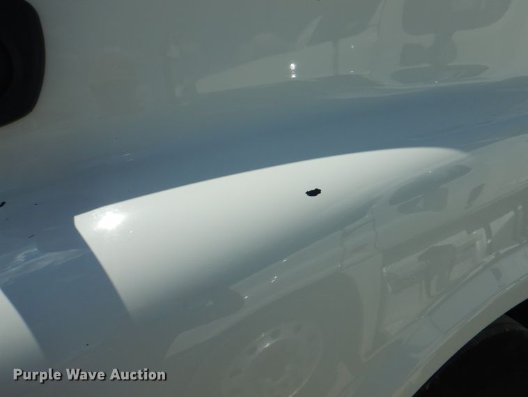 image for item JY9837 2014 Freightliner Cascadia 125  semi truck