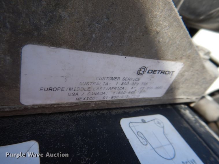 image for item JY9838 2014 Freightliner Cascadia 125  semi truck