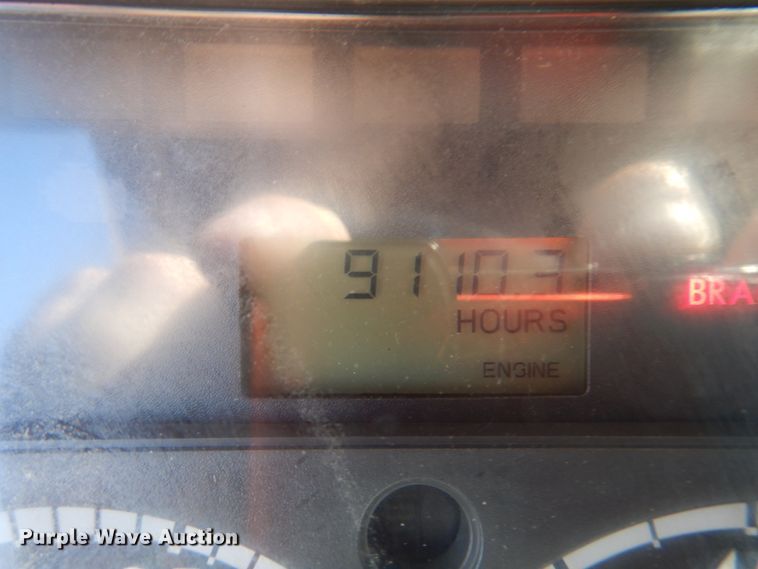 image for item JY9840 2013 Freightliner Cascadia 125  semi truck