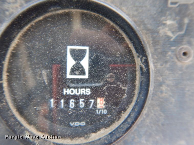 image for item JZ9978 2001 Ottawa CYT30  yard truck