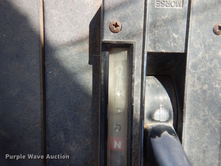 image for item JZ9978 2001 Ottawa CYT30  yard truck