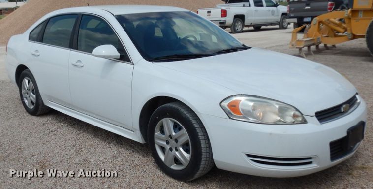 image for item DC2025 2010 Chevrolet Impala LS