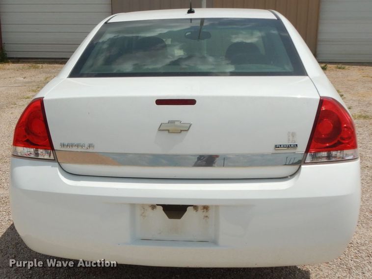 image for item DC2025 2010 Chevrolet Impala LS