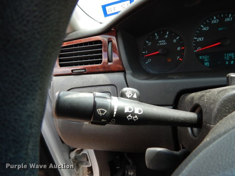 image for item DC2025 2010 Chevrolet Impala LS