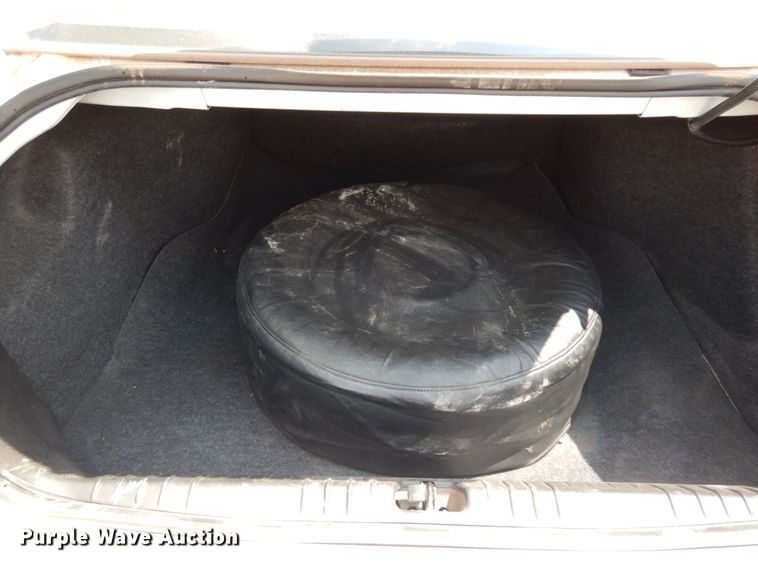 image for item DC2025 2010 Chevrolet Impala LS