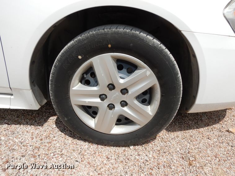 image for item DC2025 2010 Chevrolet Impala LS