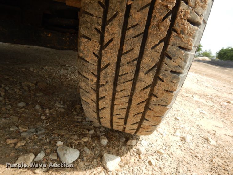 image for item DC2048 2004 Chevrolet Silverado 1500  Ext. Cab pickup truck