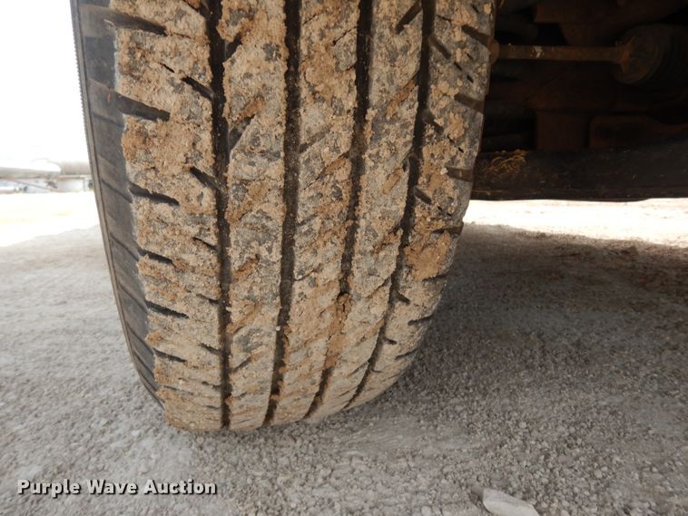 image for item DC2048 2004 Chevrolet Silverado 1500  Ext. Cab pickup truck