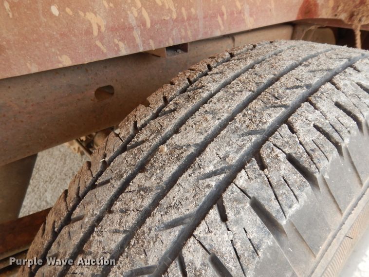 image for item DC2048 2004 Chevrolet Silverado 1500  Ext. Cab pickup truck