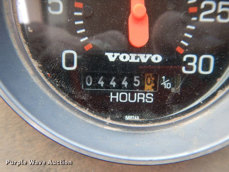 image for item DC2052 1990 White GMC WCS  water truck