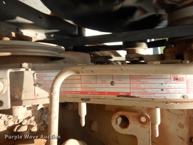 image for item DC2052 1990 White GMC WCS  water truck