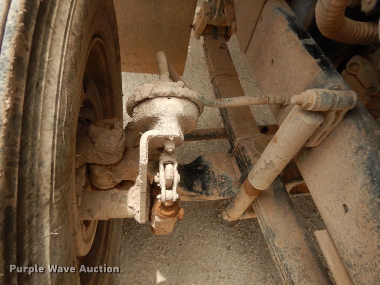 image for item DC2052 1990 White GMC WCS  water truck