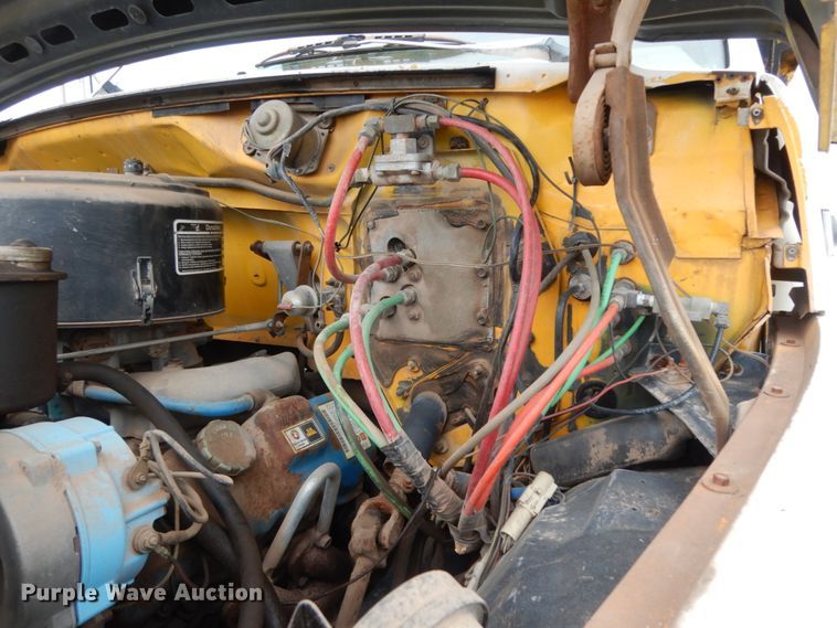 image for item DC2053 1986 Ford F8000  dump truck