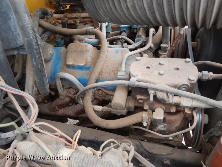 image for item DC2053 1986 Ford F8000  dump truck