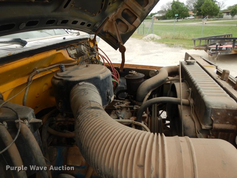 image for item DC2053 1986 Ford F8000  dump truck