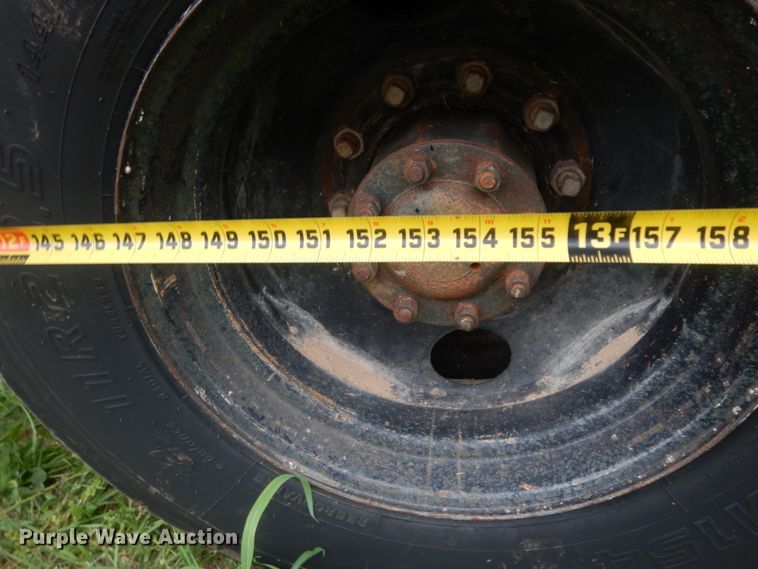 image for item DC2053 1986 Ford F8000  dump truck