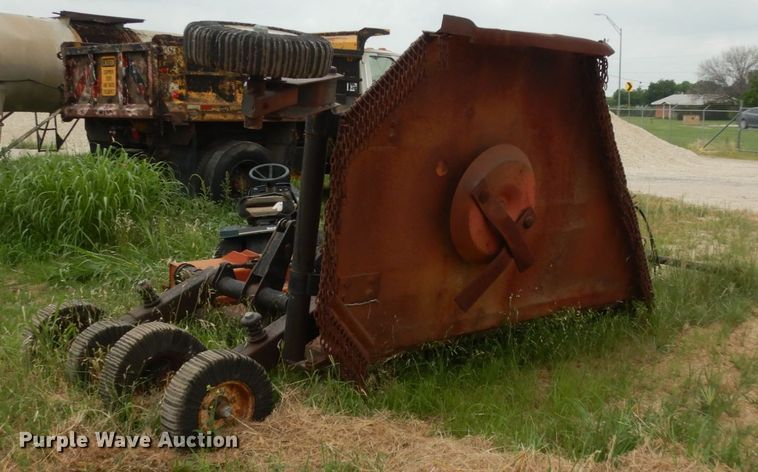 image for item DC2055 Bush Hog 2610L  Bat wing rotary mower