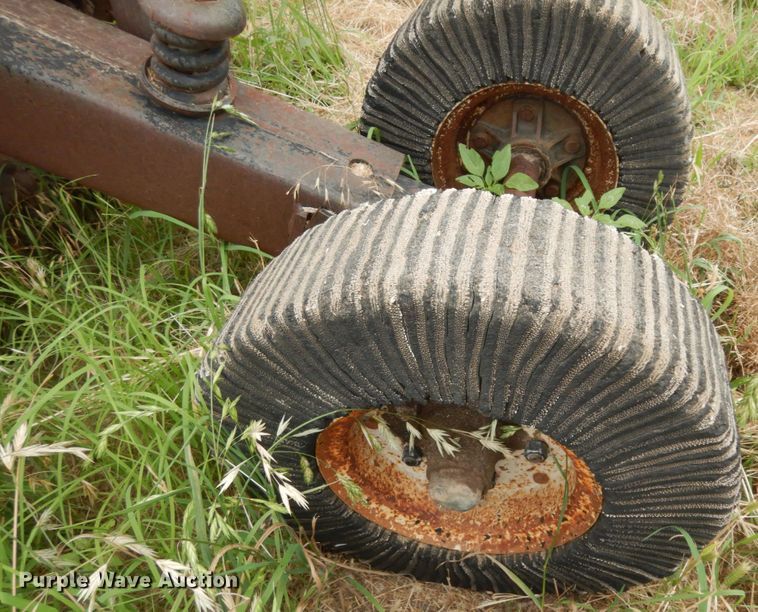 image for item DC2055 Bush Hog 2610L  Bat wing rotary mower