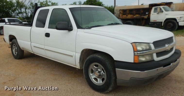 image for item DC2058 2003 Chevrolet Silverado 1500  Ext. Cab pickup truck