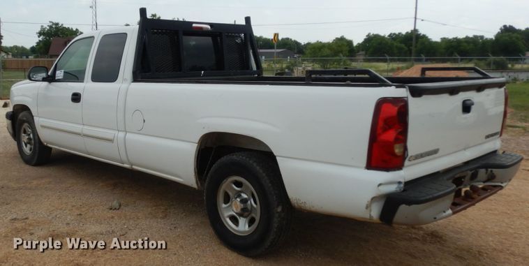 image for item DC2058 2003 Chevrolet Silverado 1500  Ext. Cab pickup truck