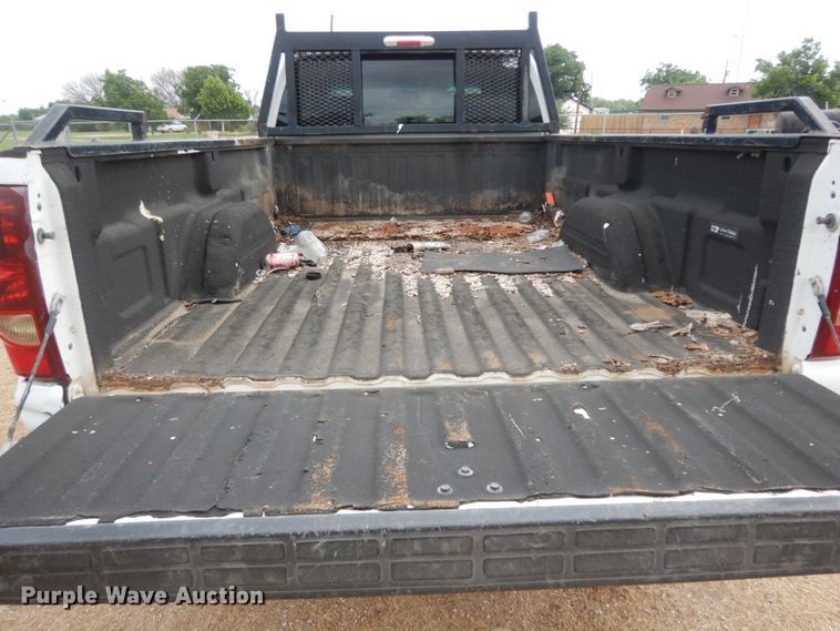 image for item DC2058 2003 Chevrolet Silverado 1500  Ext. Cab pickup truck