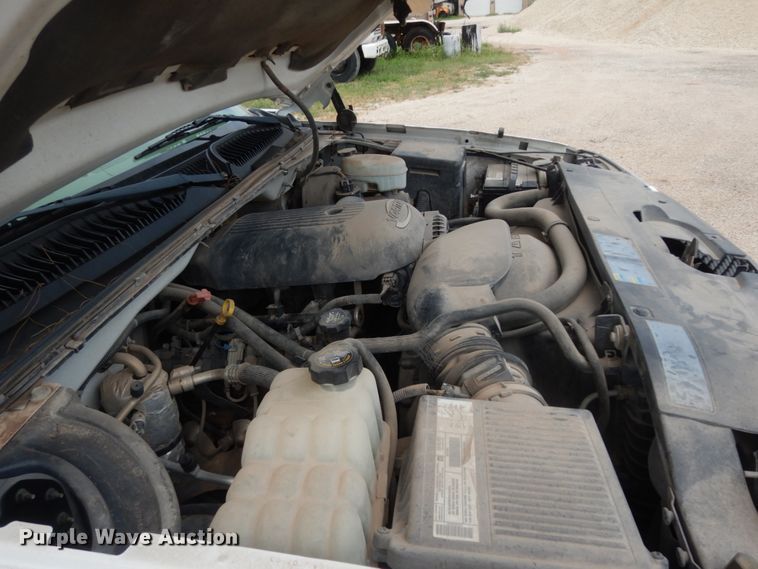 image for item DC2058 2003 Chevrolet Silverado 1500  Ext. Cab pickup truck