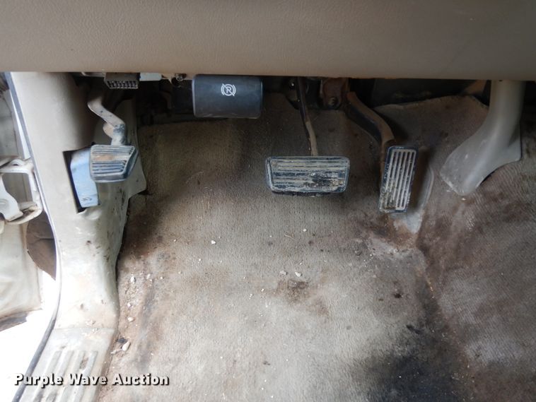 image for item DC2058 2003 Chevrolet Silverado 1500  Ext. Cab pickup truck