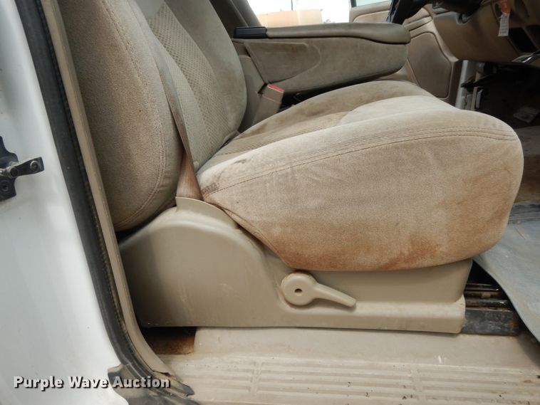 image for item DC2058 2003 Chevrolet Silverado 1500  Ext. Cab pickup truck