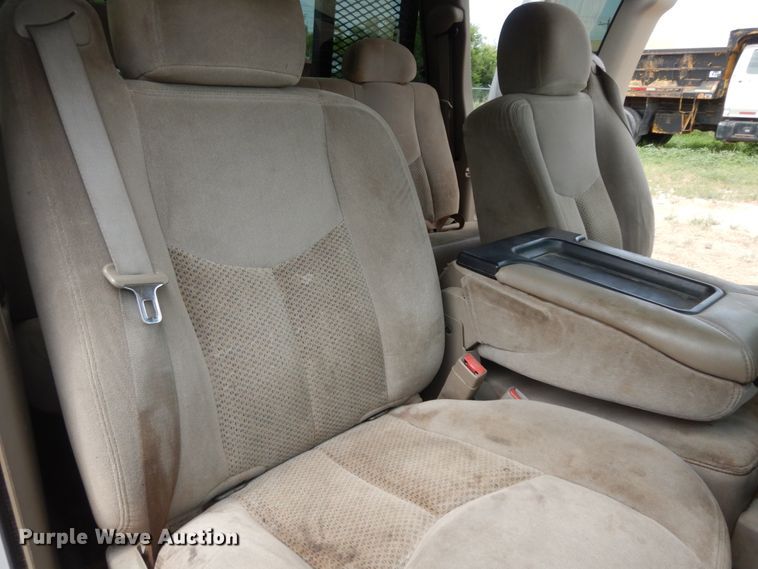 image for item DC2058 2003 Chevrolet Silverado 1500  Ext. Cab pickup truck