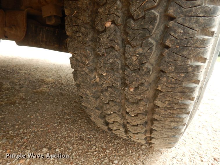 image for item DC2058 2003 Chevrolet Silverado 1500  Ext. Cab pickup truck