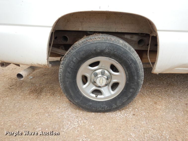 image for item DC2058 2003 Chevrolet Silverado 1500  Ext. Cab pickup truck