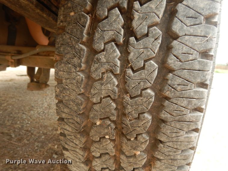 image for item DC2058 2003 Chevrolet Silverado 1500  Ext. Cab pickup truck