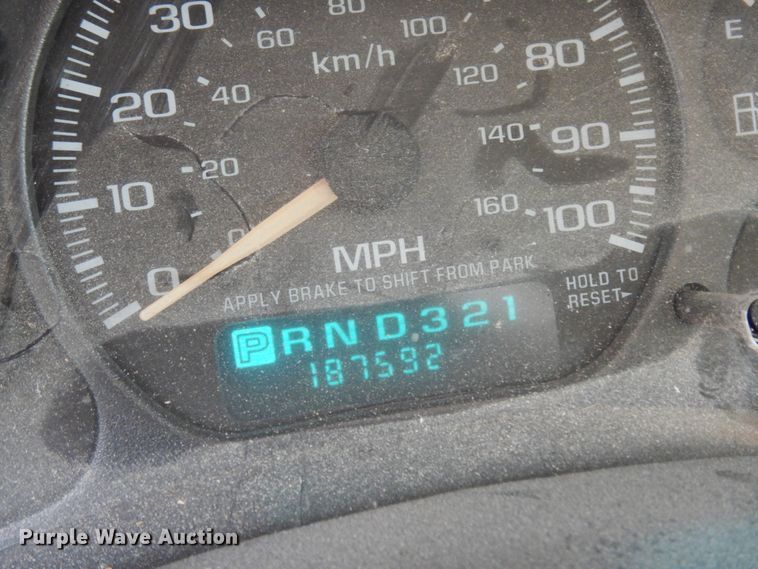 image for item DC2059 2001 Chevrolet Silverado 1500  Ext. Cab pickup truck