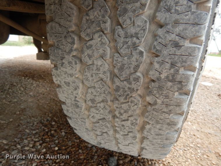 image for item DC2059 2001 Chevrolet Silverado 1500  Ext. Cab pickup truck