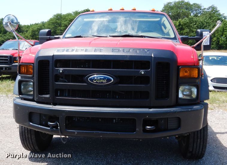 image for item DF4191 2008 Ford F550 Super Duty  truck cab and chassis