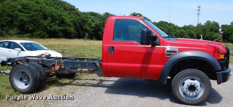 image for item DF4191 2008 Ford F550 Super Duty  truck cab and chassis