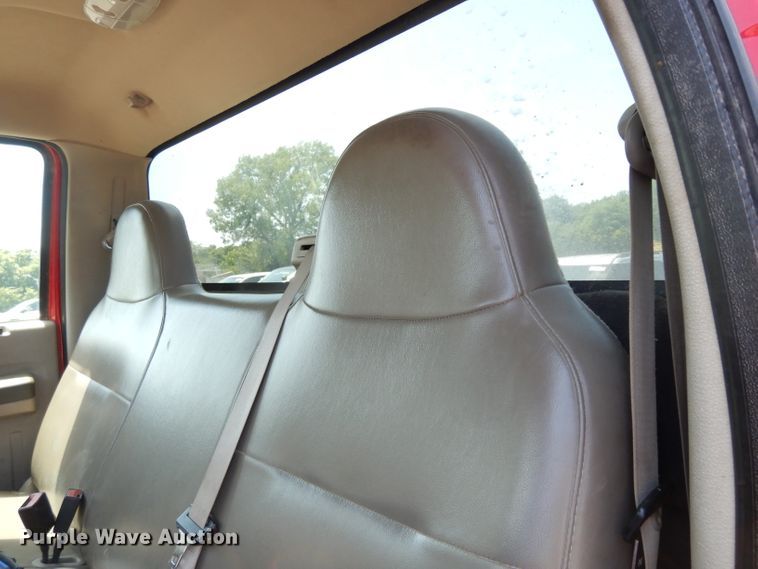 image for item DF4191 2008 Ford F550 Super Duty  truck cab and chassis