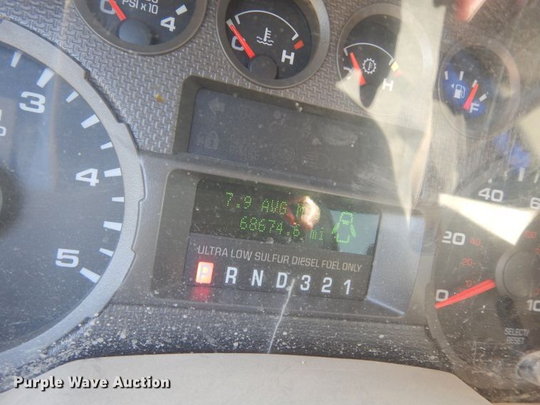 image for item DF4191 2008 Ford F550 Super Duty  truck cab and chassis