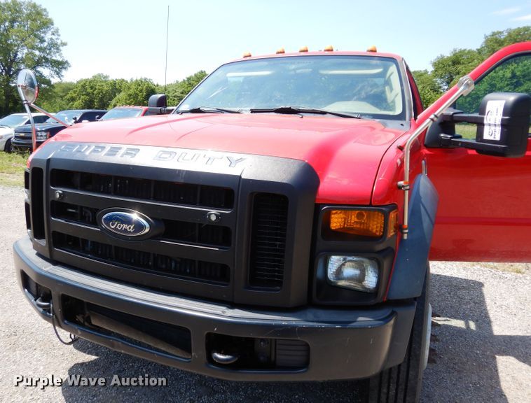 image for item DF4191 2008 Ford F550 Super Duty  truck cab and chassis