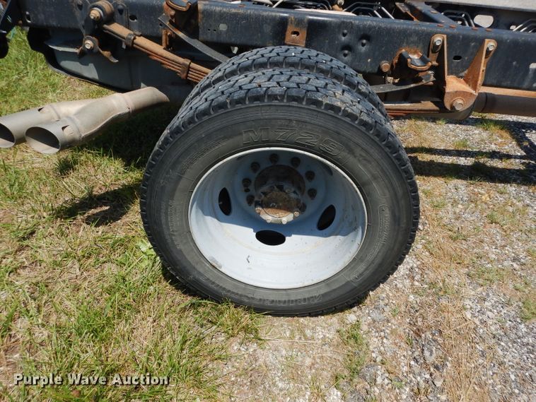 image for item DF4191 2008 Ford F550 Super Duty  truck cab and chassis