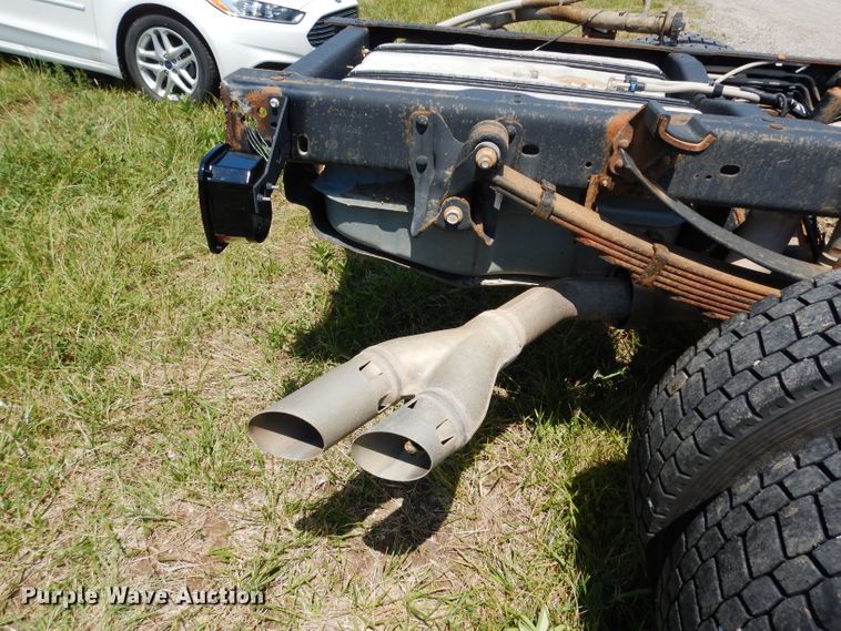 image for item DF4191 2008 Ford F550 Super Duty  truck cab and chassis